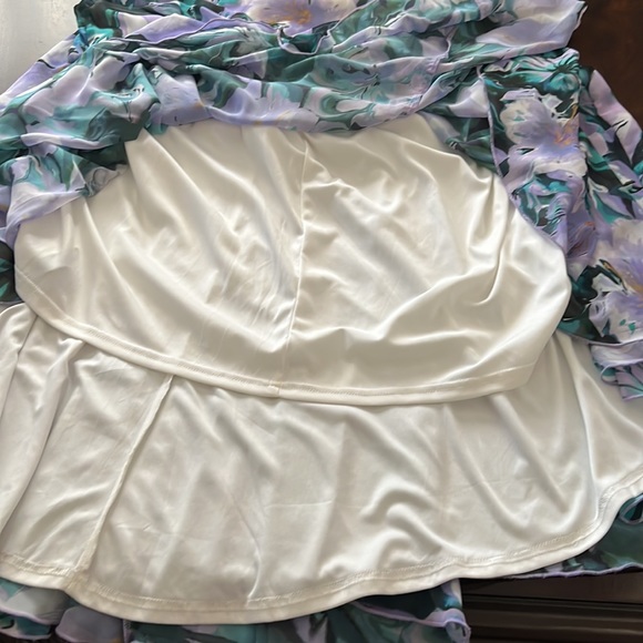 TADASHI SHOJI ARLENE CUTOUT HALTER FLORAL MIDI DRESS - Picture 12 of 16